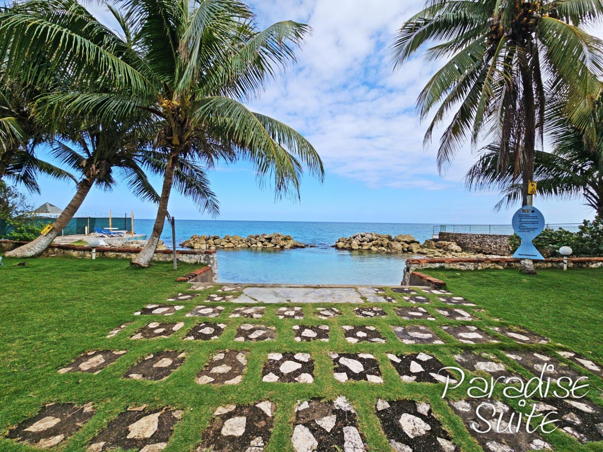 Chrisanns Paradise By The Ocean - Apt#9